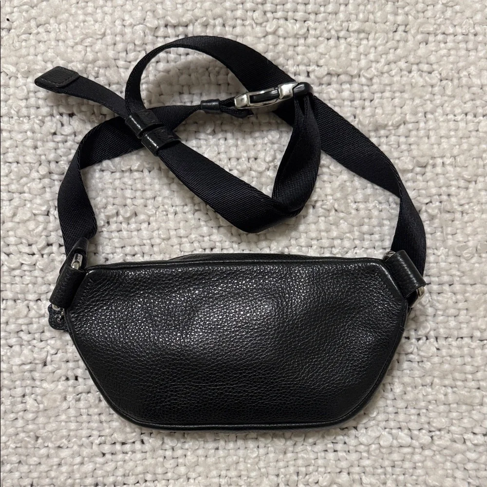 Coach Black Leather Belt Bag - Picture 3 of 6